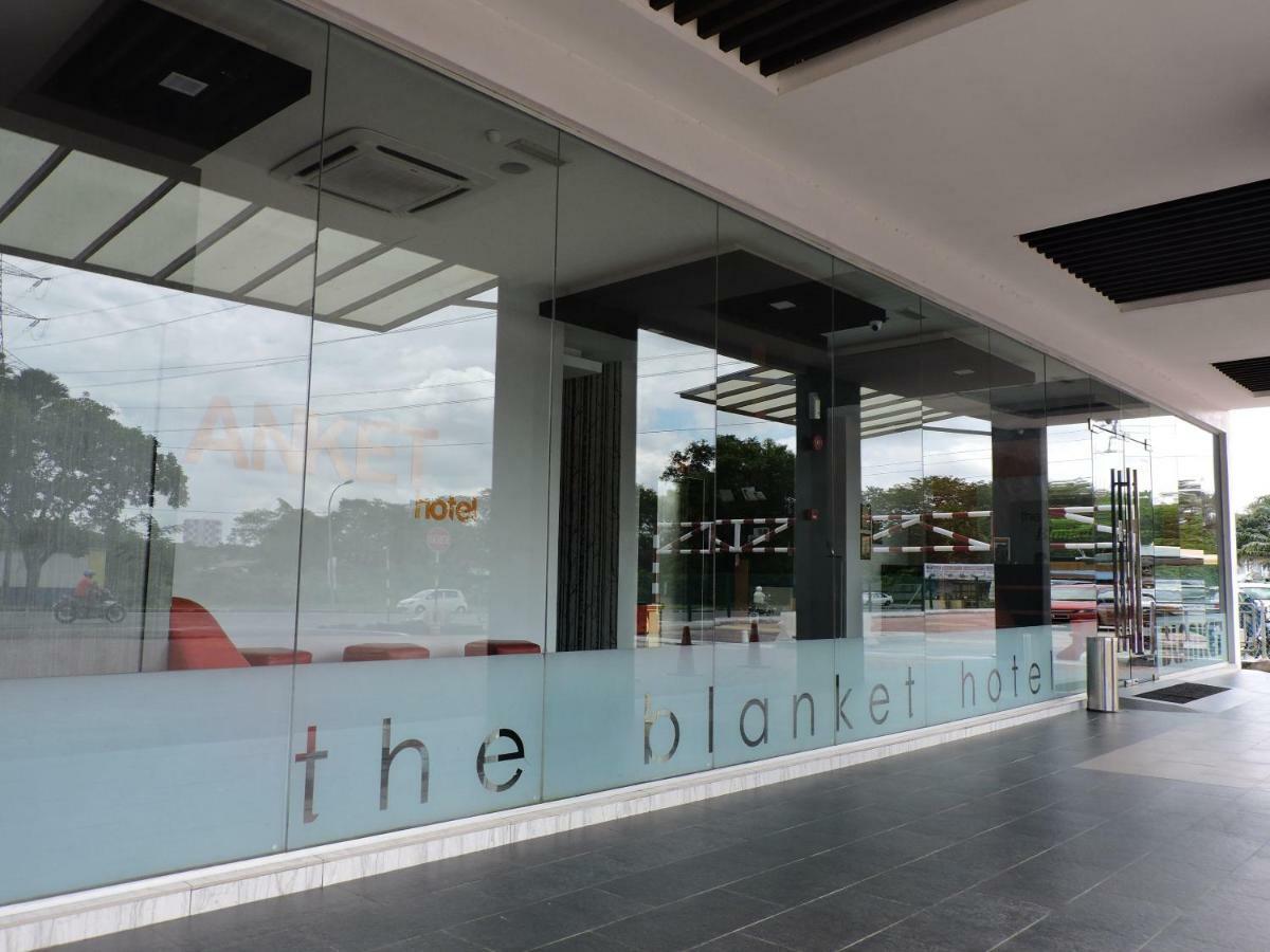 The Blanket Hotel Seberang Jaya Perai Exterior photo